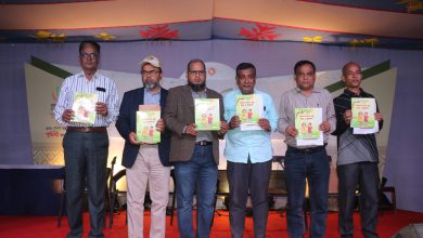 খুলনার একুশে বই মেলায় মজার মজার গল্প ছড়া ও জোকস বইয়ের মোড়ক উন্মোচন